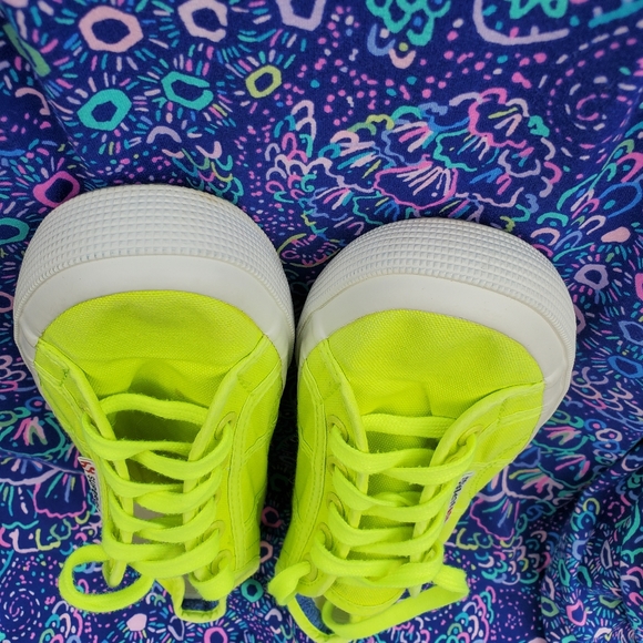 Superga Neon Yellow - Picture 9 of 12